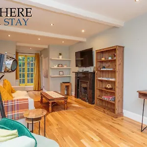 Beautiful Hideout In Center Of Apartment Edinburgh