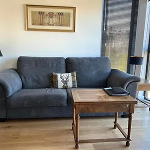 No. 5 Warriston, Canonmills Luxury Apartment Edinburgh